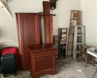 Solid wood bedroom set