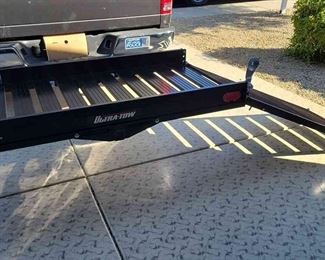 06 UltraTow Cargo Carrier With Ramp