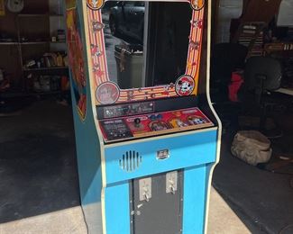 Donkey Kong Arcade Video Game