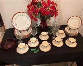 Pfaltzgraff Dinning Set