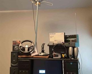 Samsung, Dell And Friends