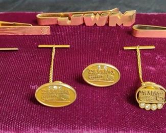14 K Gold Tie Tacs and Clips