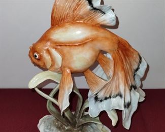 Rare - large Rosenthal Heidenreich Fan Tail Goldfish. 10.5 inches tall