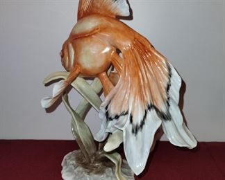 Rare - large Rosenthal Heidenreich Fan Tail Goldfish. 10.5 inches tall