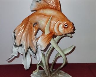 Rare - large Rosenthal Heidenreich Fan Tail Goldfish. 10.5 inches tall