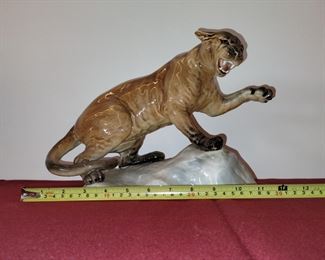 Large - Antique amazing beswick cougar on Rock