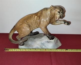 Large - Antique amazing beswick cougar on Rock