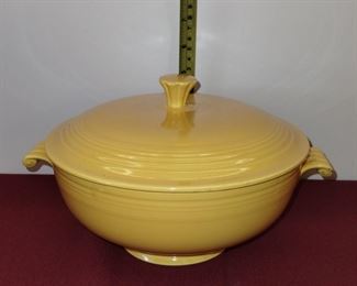 Vintage bright yellow fiestaware lidded casserole dish / serving bowl 