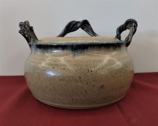 Vintage signed glazed pottery/soup tureen/serving dish with lid. In amazing condition!