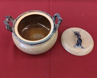 Vintage signed glazed pottery/soup tureen/serving dish with lid. In amazing condition!