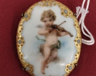 Beautiful antique limoges Angel cherub playing violin brooch