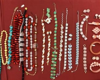 Assorted, some signed. Top quality, beautiful vintage costume jewelry