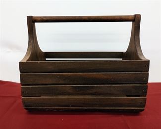 Vintage wooden basket with handle. Hand-painted ducks.