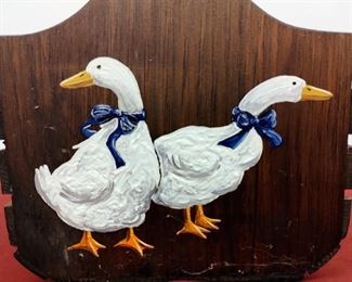 Vintage wooden basket with handle. Hand-painted ducks.