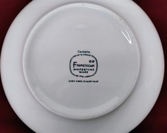 Franciscan WhiteStone Cantata, serving for 8. Beautiful condition. Mid-century modern- made in Japan 