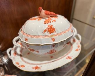 Herend Chinese Bouquet Tureen and and Underplate in Rust
