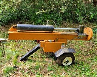 Brave 26 Ton Log Splitter