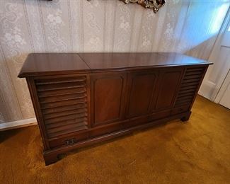 Vintage Zenith Stereo Console
