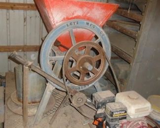 LETS FEED GRINDER