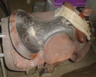WESTERN SADDLE