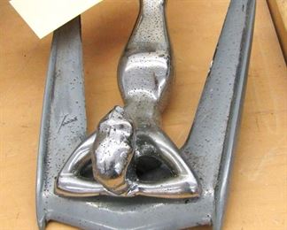 NASH FLYING GODDESS HOOD ORNAMENT
