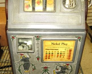 ANTIQUE 1920’s JENNINGS DUTCH BOY 5 CENT SLOT MACHINE