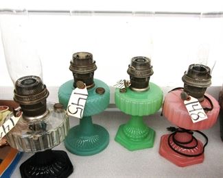 Aladdin "diamond Quilt" Jade Green Oil Lamp