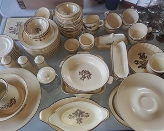 Pfaltzgraf dish set