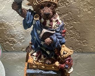 Boyd’s Bear Figurine 
