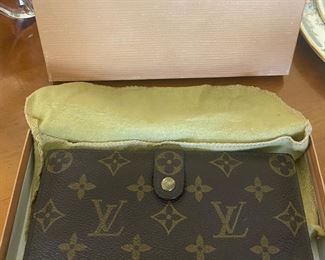 Louis Vuitton Wallet 