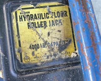 Hydraulic Floor Jack 
