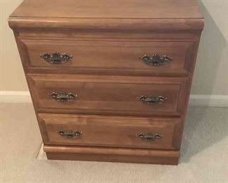 Roxton Chest Of Drawers