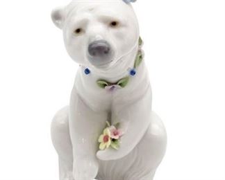 Lot 03 5 Bid(s)
Lladro #6355 "Polar Bear Resting With Flowers" Figurine