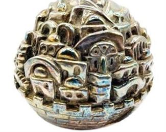Lot 074 7 Bid(s)
1995 Jerusalem Town Paper Weight, Silver Plate