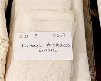 Assorted Vintage Table Linens