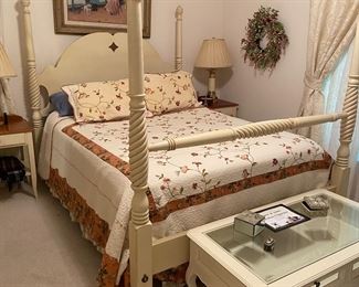 Country Crossings Queen size Poster Bed Ethan Allen furniture, Queen bedframe and mattress, Bedroom #2