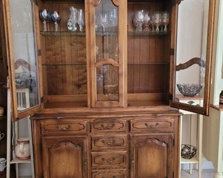 Ethan Allen French Country breakfront China Cabinet