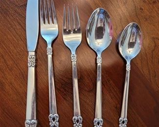 Rogers and Bros, King  Frederik, eight 5 piece place-settings sold separately 