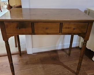Ethan Allen table