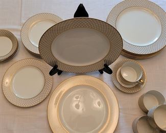 Fitz and Floyd, "Dynasty" Gold Crosshatch, 23 pieces, see photo