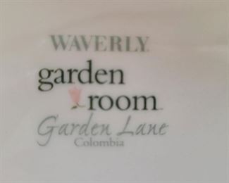 Waverly Garden Room "Garden Lane" 16 pieces