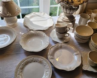 Lenox, 'Bulter's Pantry'