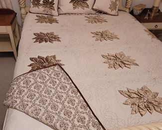 Biltmore Queen bedspread, sham, and two decorative pillows