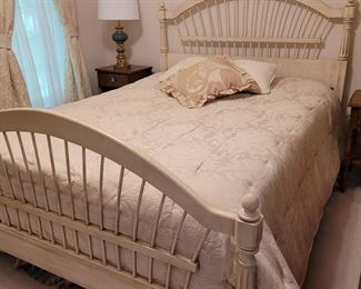 Ethan Allen Country French Wheatback Queen Bed frame and Ethan Allen bedspread
