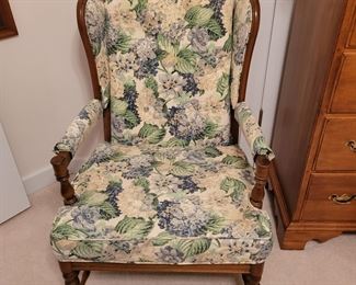Ethan Allen Upholstered loose cushion high back chair