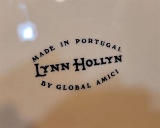 Lynn Hollyn, Made in Portugal,  18 pieces