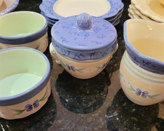 Pfaltzgraff, 8 pieces