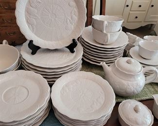 Ethan Allen China set, Made in Italy, Embossed Fruit, 52 pieces