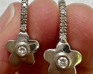 14K & Diamond Flower Earrings