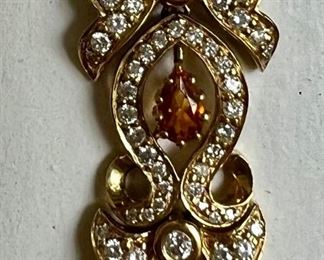 pendant detail